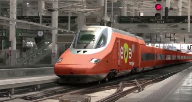 El Gobierno no prevé poner en servicio los polémicos trenes ‘EVA’ entre València y Barcelona a partir de 2020