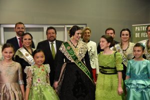 Moliner rinde homenaje a la Reina Mayor de las Fiestas de la Magdalena en la Galania