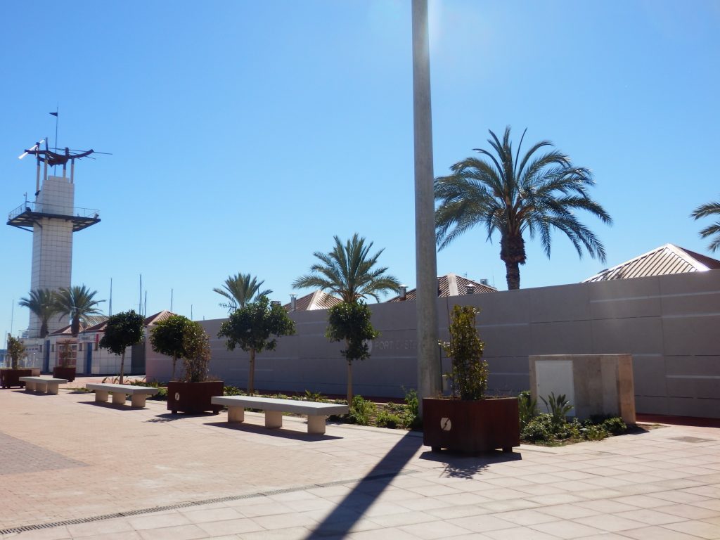 La Autoridad Portuaria de Castellón acondiciona el muelle de Costa para reforzar su valor turístico