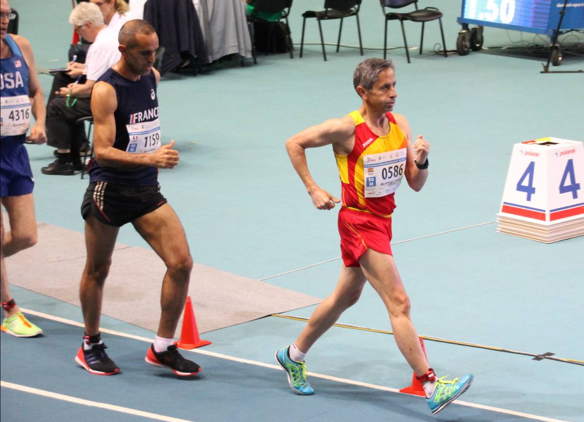 Esther Pedrosa con 3 platas y Miguel Ángel Carvajal plata en 3 km. marcha destacan en el inicio del mundial máster