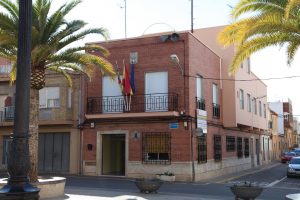 El Ayuntamiento de La Llosa denuncia que la Generalitat no paga los servicios sociales