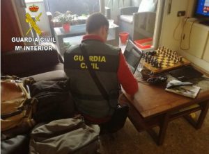 La Guardia Civil detiene a una persona por varios incendios cometidos en una fábrica y viviendas de Ribesalbes y Ayodar y otro incendio forestal en Lliria (Valencia)