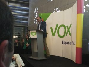 Javier Ortega Smith anima a los castellonenses a ser la resistencia ante el sectarismo y el pancatalanismo