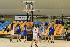 El baloncesto y la diversión se fusionan en Marina d’Or