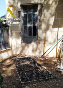 La Guardia Civil y Policía Local detienen a una persona por el robo en una vivienda en Alquerías del Niño Perdido