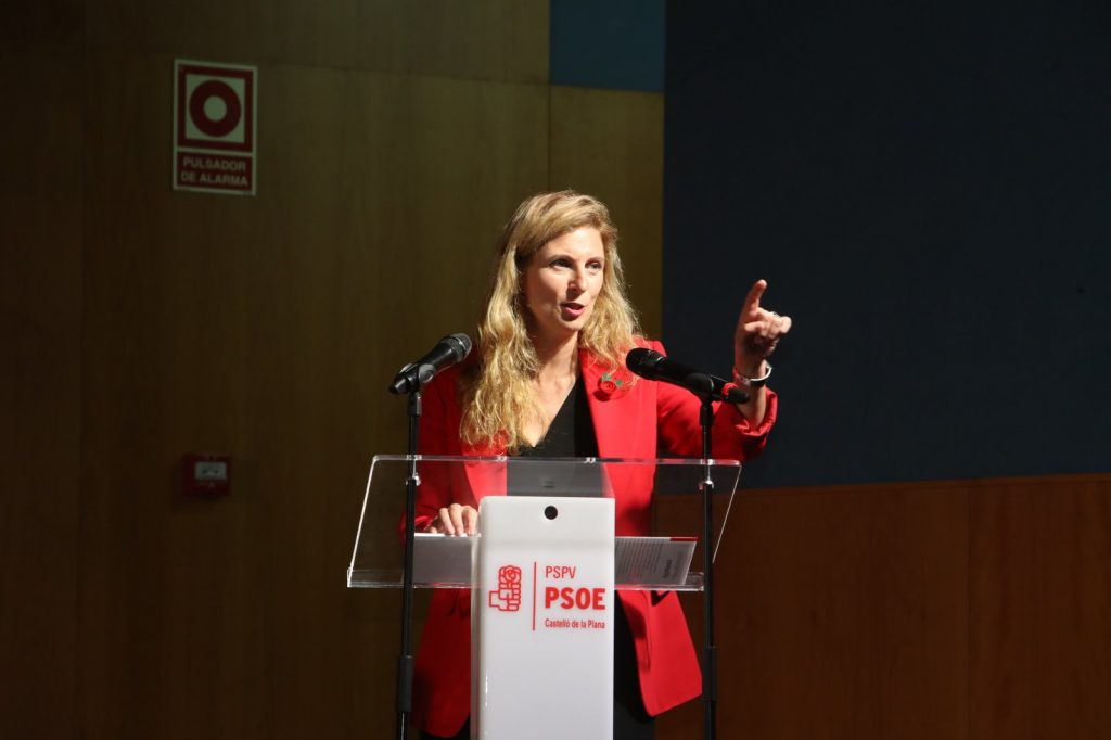 El PSPV-PSOE presenta la candidatura municipal en el centro de la Marina del Grao