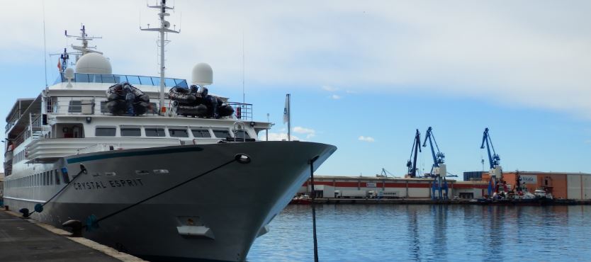 El  crucero de lujo Crystal Esprit hace escala en PortCastelló