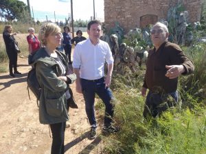 Garcia se compromete a resolver las demandas de los barrios periféricos de Castellón