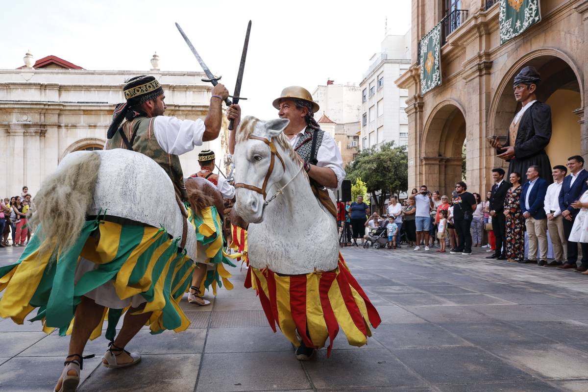 Regidores de la Corporació municipal han assistit al Ball dels Gegants, Cabuts, Cavallers i Nanos’