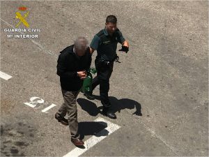 La Guardia Civil detiene a un hombre de 69 años por tratar de matar a su propio hijo