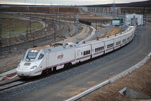 Renfe ofrece más de 14.000 plazas adicionales para acudir al FIB en trenes de Larga Distancia