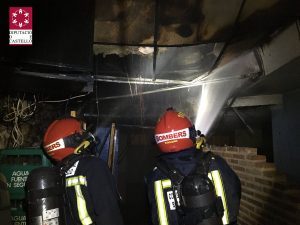 El fuego en un hotel de Montanejos obliga a desalojar 33 clientes