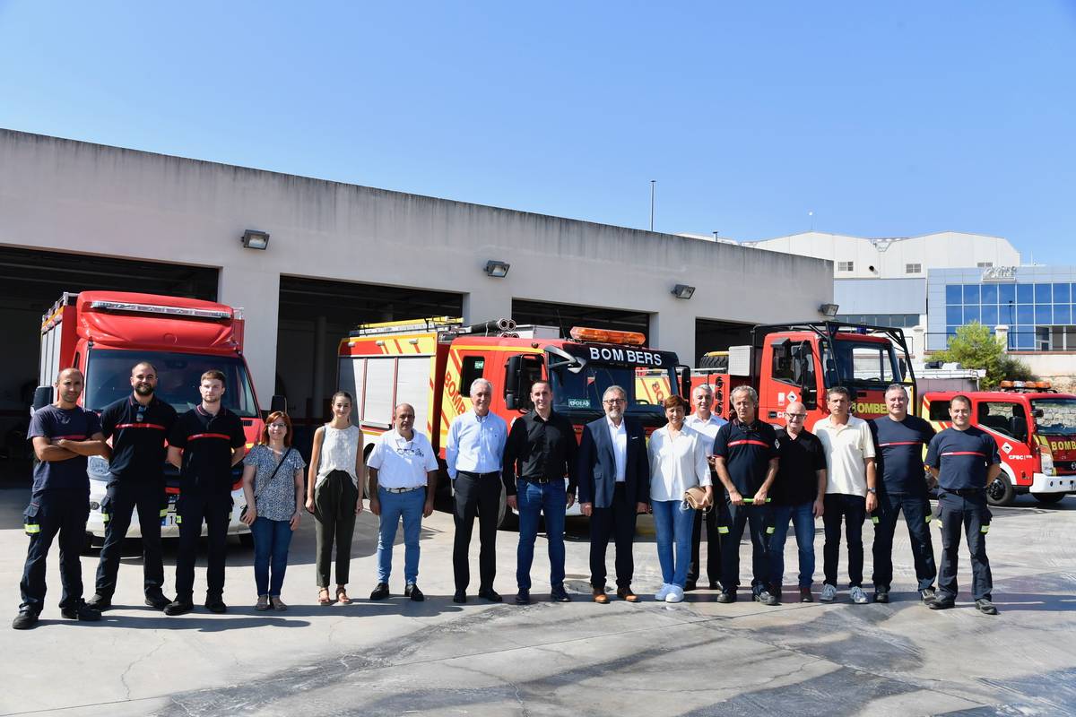 José Martí destaca la continua formación de los bomberos del parque profesional del Alto Palancia y mantiene su compromiso de seguir mejorando el servicio