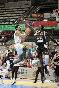 Tau Castelló 68 ICG Força Lleida 64