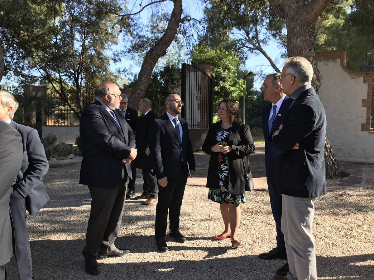 Riuth Sanz con la Comunidad de Regantes de Vila-real