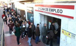 El descenso del paro en noviembre no impide que las cifras anuales empeoren