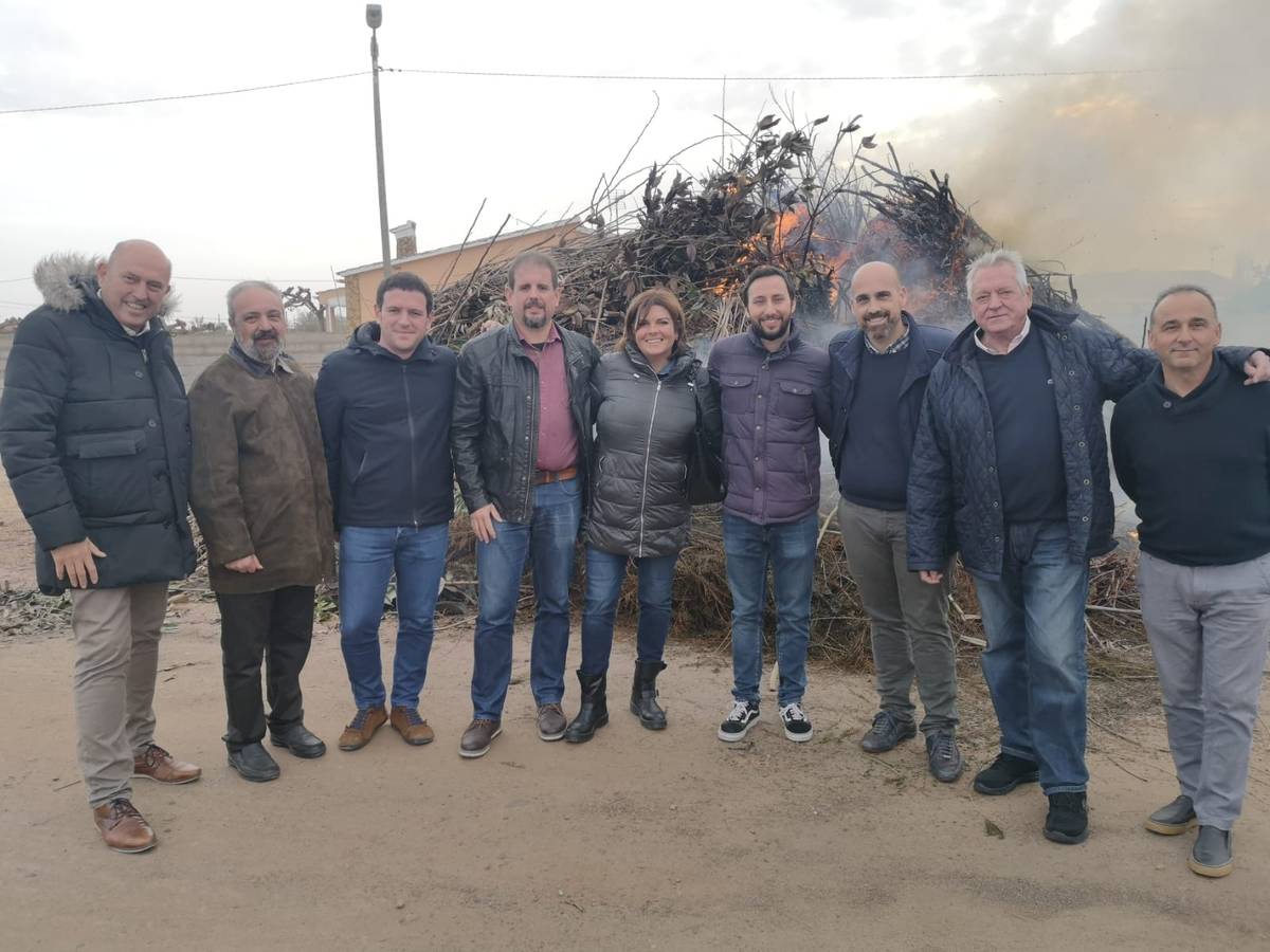 Luciano Ferrer asiste al «Gran Fuego» de Sant Antoni