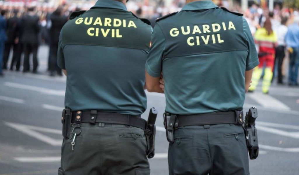 La Guardia Civil ha detenido a una persona huida de la justicia desde el año 2016