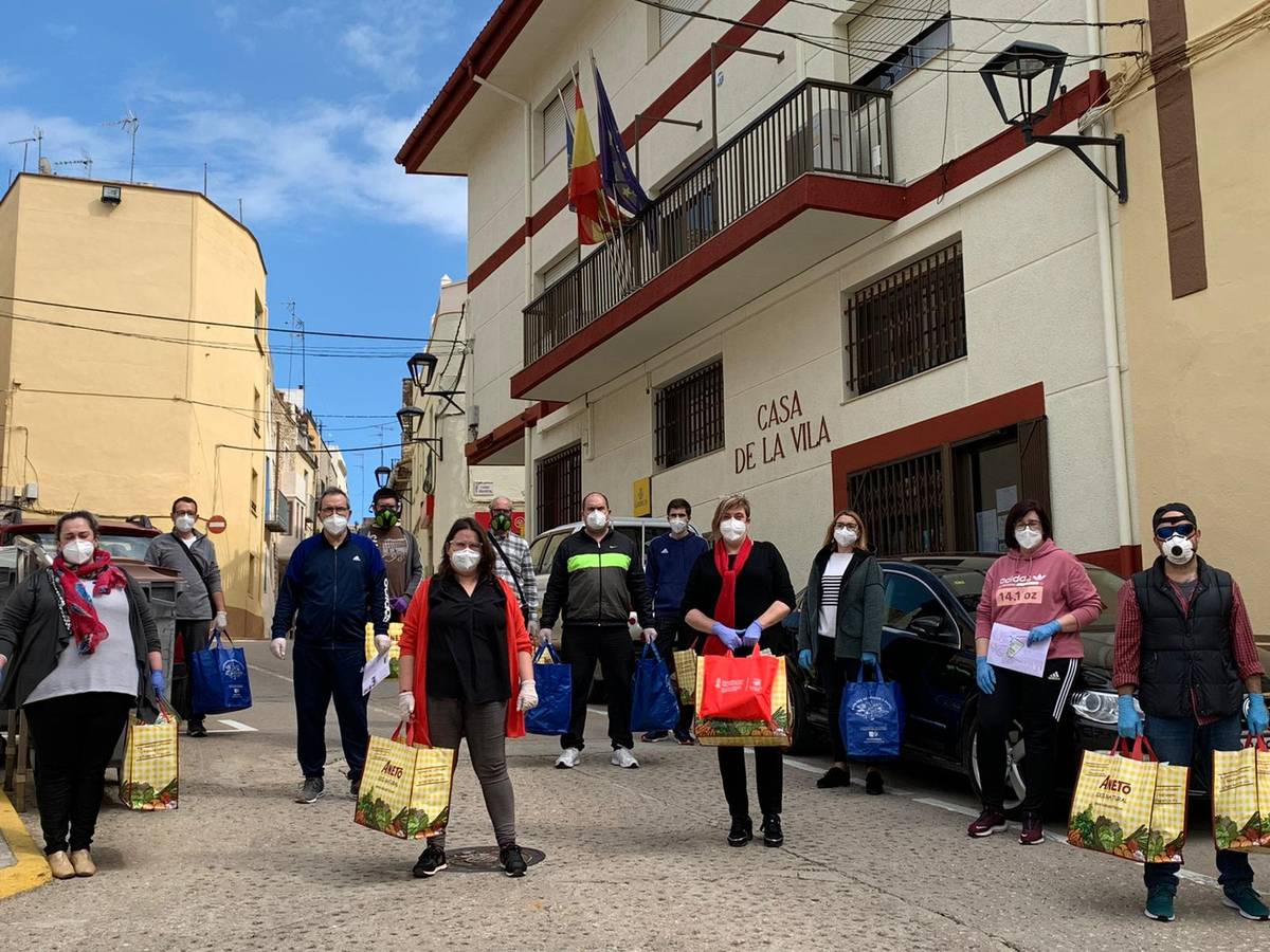 El Ayuntamiento de Càlig reparte mascarillas homologadas en toda la población