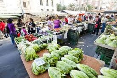 El Mercado del Grao reabrirá el viernes en su ubicación habitual y con medidas contra la covid-19
