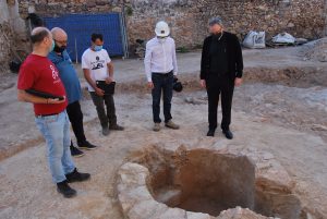 Descubren en una ermita de Soneja el baptisterio por inmersión más antiguo de la diócesis de Segorbe-Castellón