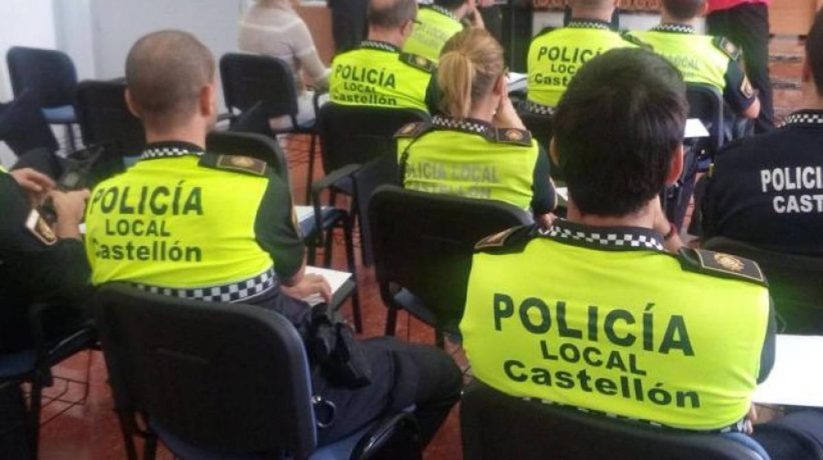 La Policía Local de Castellón detiene a dos personas después de protagonizar un altercado en un local de ocio del distrito marítimo y agredir a uno de los agentes