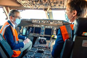 El aeropuerto de Castellón recibe el segundo Boeing para su desmontaje