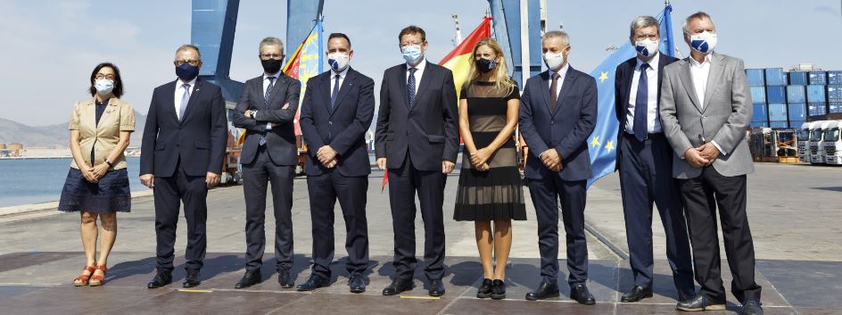 El Muelle del Centenario acoge el acto de toma de posesión del presidente de la Autoridad Portuaria