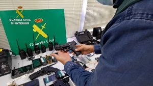 La Guardia Civil desmantela una organización criminal especializada en la comisión de “vuelcos” asentada en la provincia de Barcelona