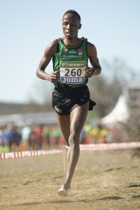 Thierry Ndikumwenayo se impone en el Nacional de cross