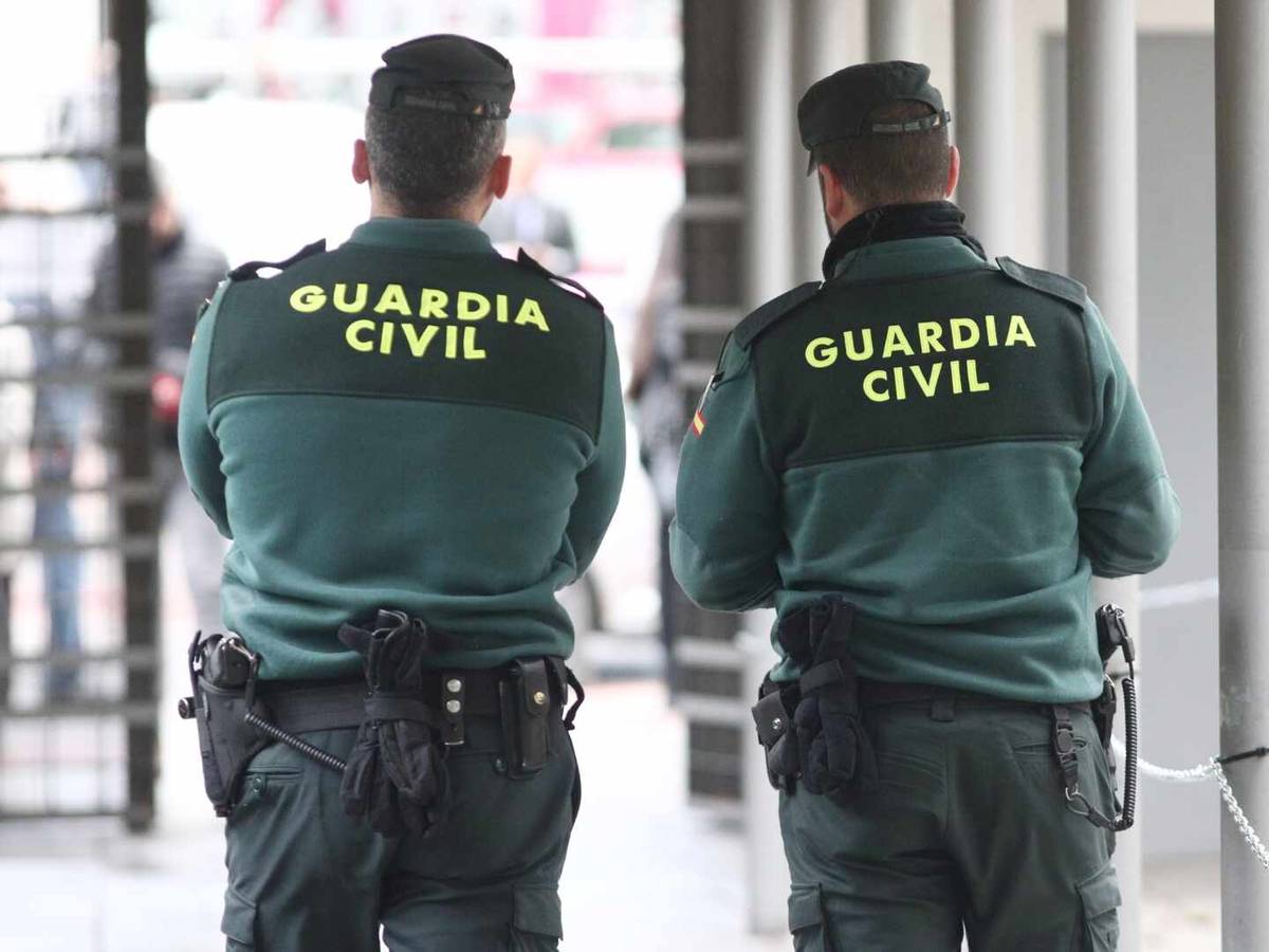 La Guardia Civil auxilia en Viver a una persona de edad avanzada que se encontraba inconsciente y sin respiración