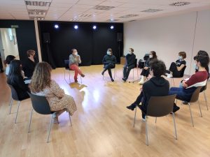 La Escuela Municipal de Teatro de Castellón imparte un taller de máscaras a cargo de Miguel Ángel Gutiérrez