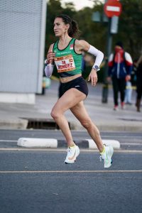 Laura Méndez hará su debut en maratón este domingo en el aeropuerto de Twente