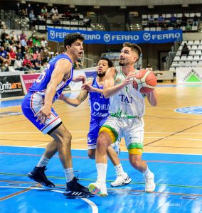 HLA Alicante 71     TAU Castelló 66