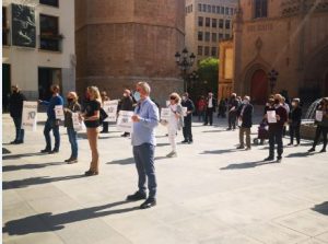 Los vecinos piden se respete su «NO» al proyecto de la Avenida de Lidón.