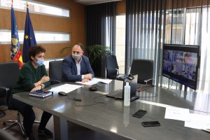 Onda estudia junto a ASCER aplicar bonificaciones por eficiencia energética al sector cerámico