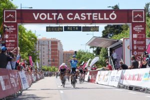 Igor Arrieta (Lizarte) vencedor de la  Volta a Castellón