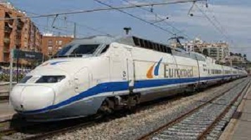 Renfe aumenta la programación de trenes de Larga Distancia entre Castellón y Barcelona