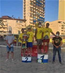 La playa de La Concha de Oropesa del Mar acoge el Torneo Provincial de Tenis Playa