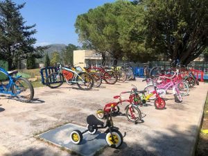 Exhibición de bicicletas para los amantes del ciclismo en Albocàsser