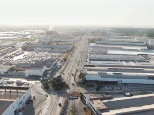 Inversores españoles y franceses visitan el parque industrial de Onda