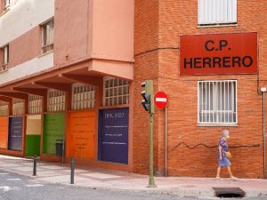 Castellón impulsa la movilidad sostenible y segura para el alumnado del Herrero durante la reforma