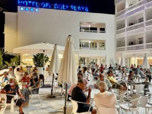 Apúntate a unas vacaciones para recordar en el Hotel del Golf Playa