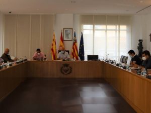 Vila-real constituye la mesa técnica de la cerámica para enfocar las perspectivas y retos del sector en la post pandemia