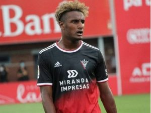 Brillante debut de Haissem Hassan en su primer partido en Anduva