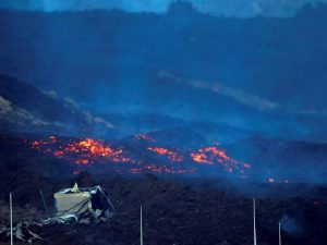 La lava afecta ya a 656 hectáreas y destruye a su paso 1.458 edificaciones