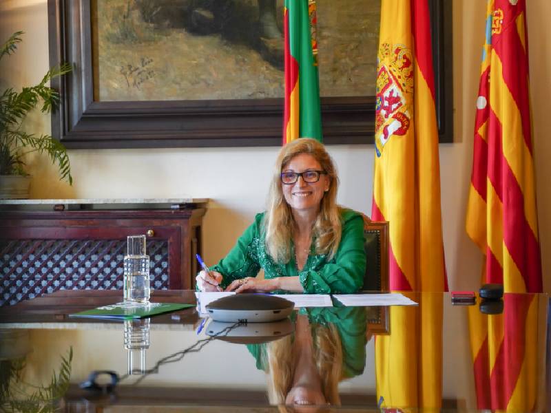 La Unión Iberoamericana de Municipalistas elige a Amparo Marco como embajadora de las mujeres rurales