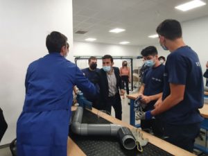 El conseller d’Educació visita l’Institut Politècnic de Castelló i destaca el futur laboral directe del nou títol superior de Gestió de l’Aigua