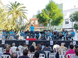 Concierto de la Banda Jove de Oropesa en la plaza Mayor