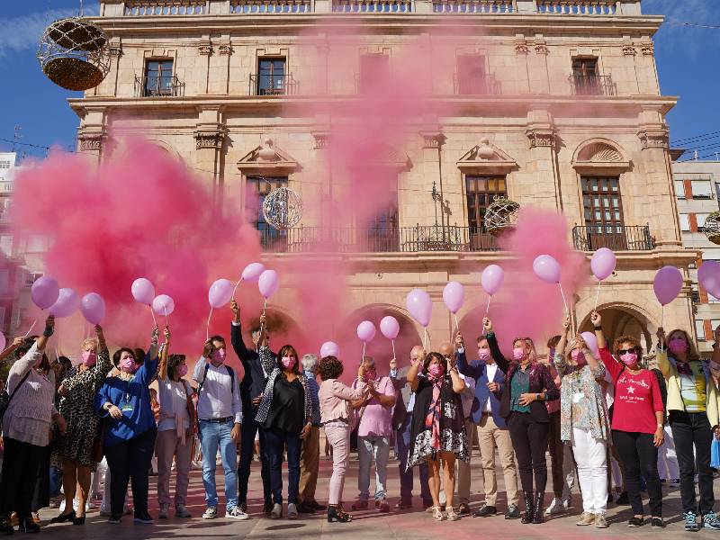 La AECC conmemoran el Día Mundial contra el Cáncer de Mama